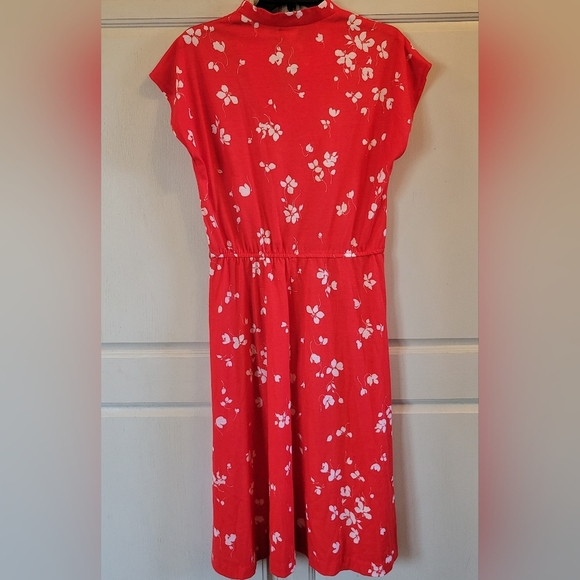 Vintage JSE California Red White Whimsy Floral Pattern Swing Dress - Picture 3 of 5